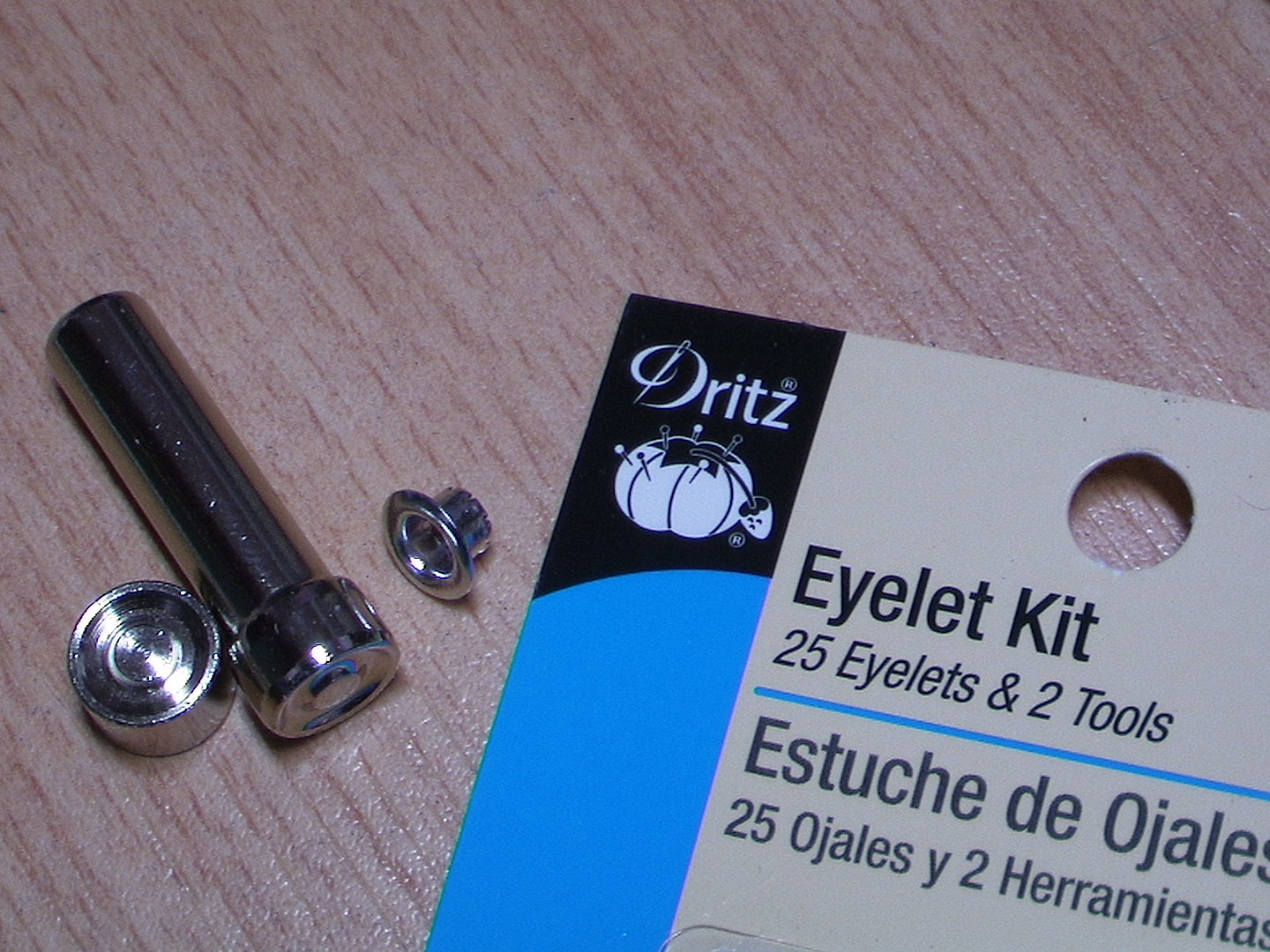 2. Eyelet Kit.JPG