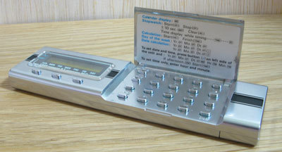 Casio-MQ-1-persp.jpg