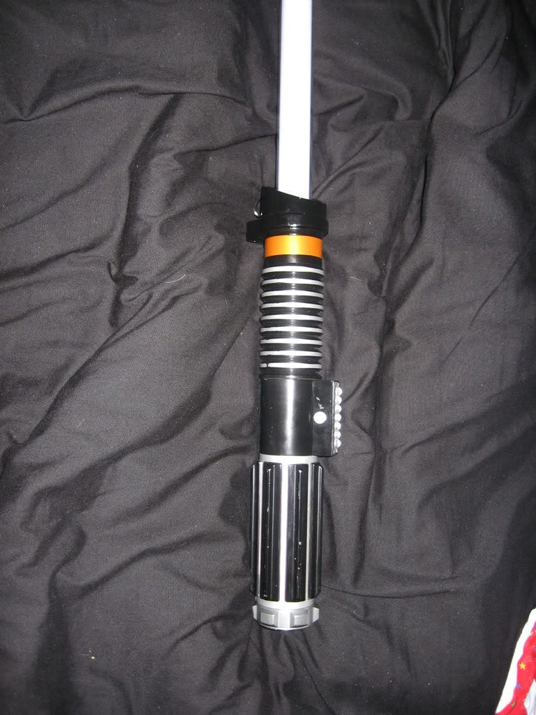 lightsaber08-03-08001.jpg