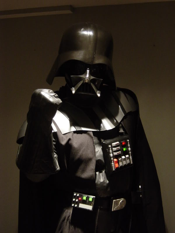 vader014.jpg