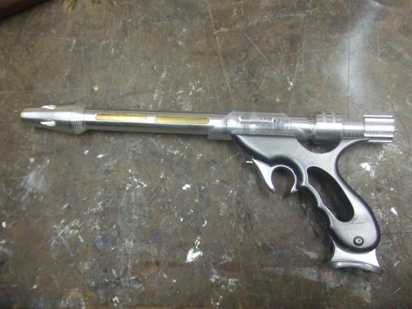 Machined 6061 aluminum upper. Resin handle.